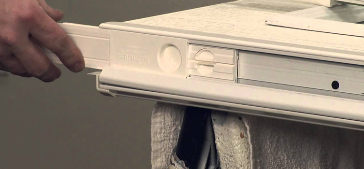 aluminum storefront door repair Port St. Lucie